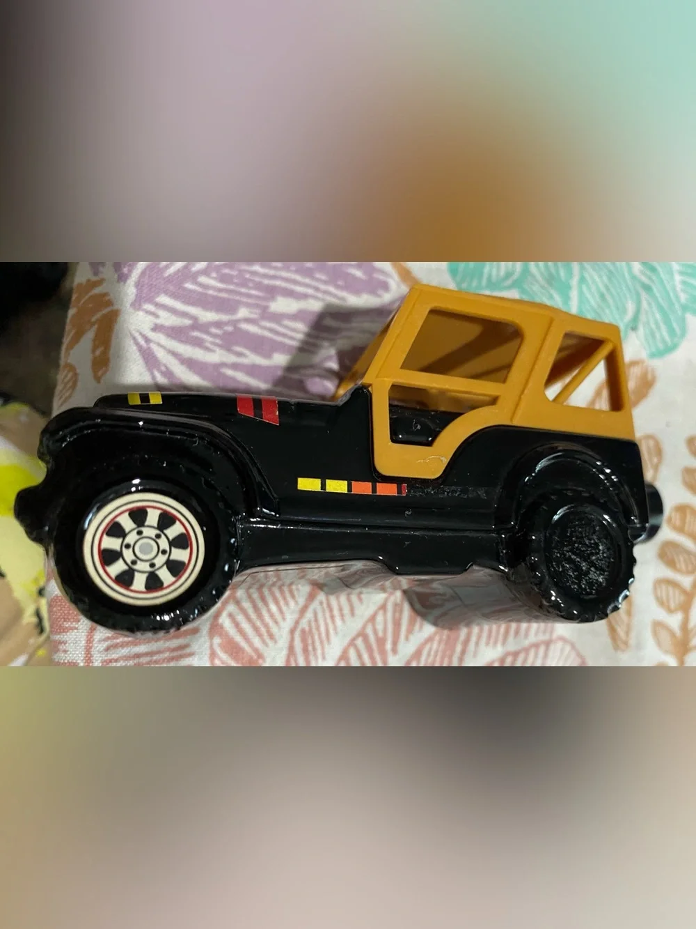 1981 Avon Jeep Renegade Decanter. “Sure Winner Bracing Lotion” Intact. #41691 EC